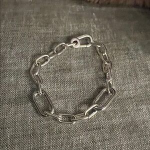 Stylish Silver Chain Bracelet 6”
